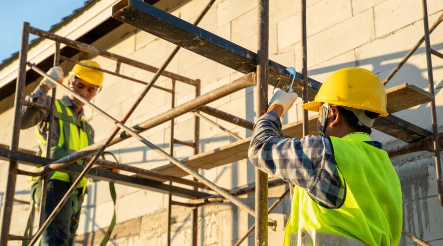 Professional residential roofers in Sedalia, MO